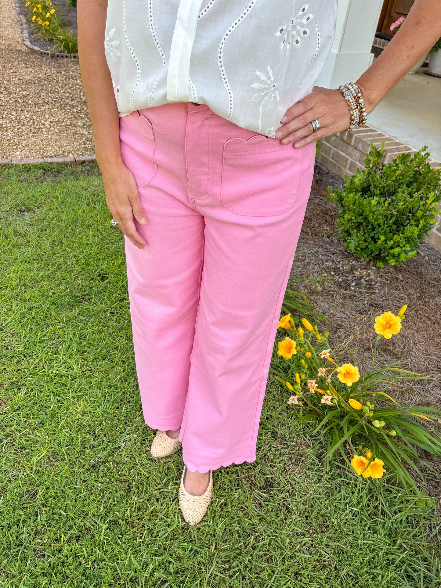 Sweetheart Scallop Pants